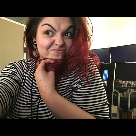 Meet your Posher, Sara - Picture 4 of 8